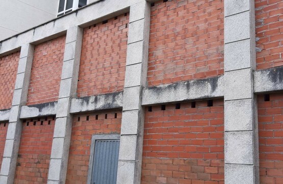 Commercial premises in street Diego Pazos, Sarria