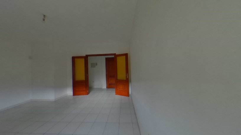 Piso de 47m² en calle De La Iglesia Sn, Carballeda De Valdeorras, Orense