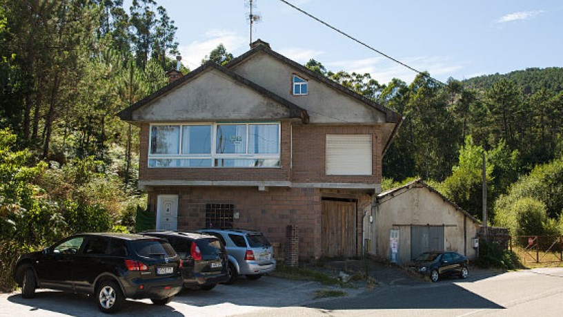 House on street De Pociñas, Parroquia De Rebordans, Tui