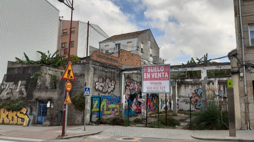 Terrain urbain de 242m² dans avenue Galicia, Vigo, Pontevedra