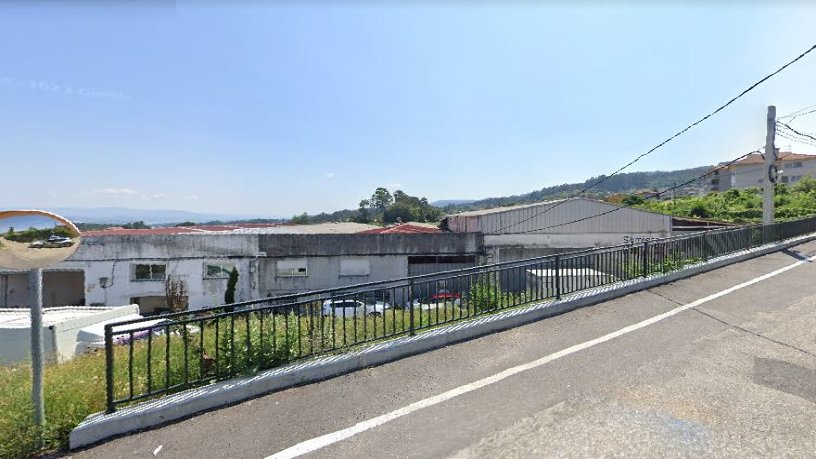 Entrepôt industriel de 1005m² dans rue Regenjo-petelos, Pol.51 Parc.262, Mos, Pontevedra