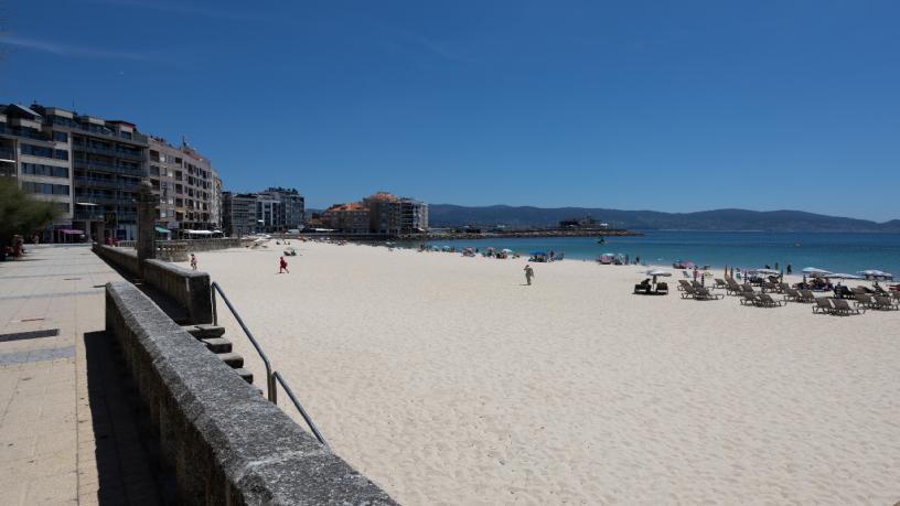 128m² Local/Office on street Daniel Castelao, Sanxenxo, Pontevedra