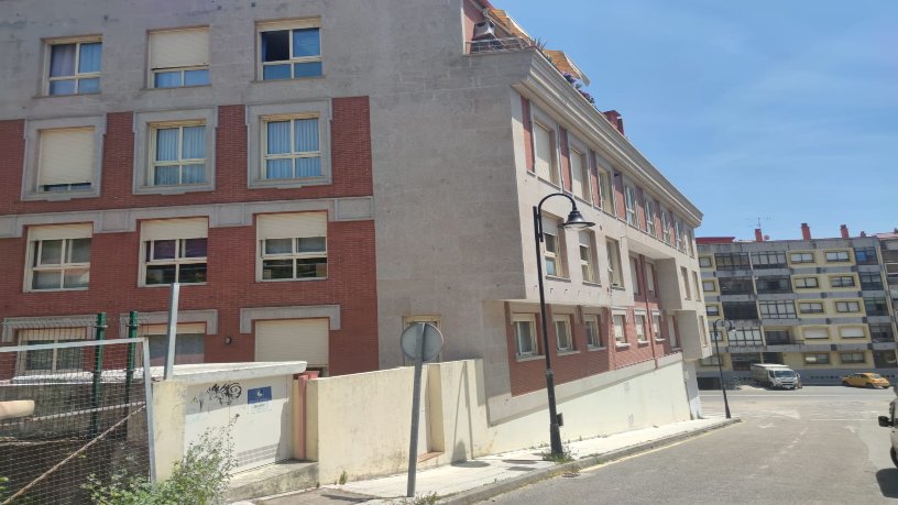 Trastero de 272m² en avenida Vigo, San Roque, Cangas, Pontevedra