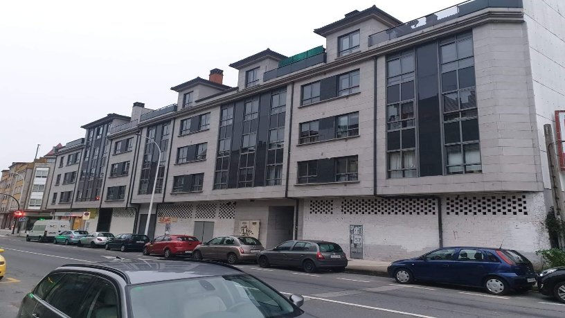 Local comercial de 264m² en calle José Malvar Figueroa, Pontevedra