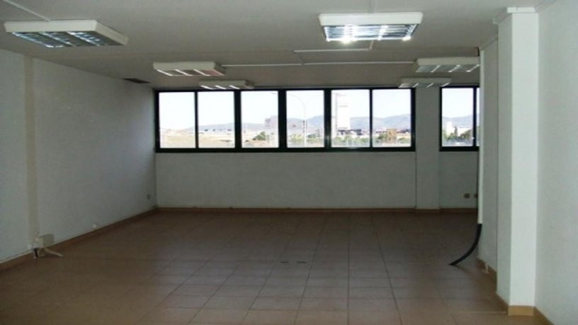 Bureau de 602m² dans rue Cala Tuent, Palma, Baleares