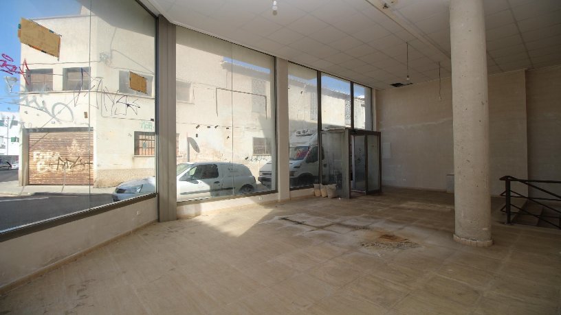 154m² Commercial premises on street Ramon Llull 49, Inca, Baleares