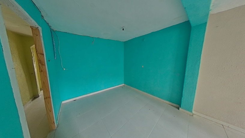 Piso de 78.00 m² con 3 habitaciones con 2 baños  en Calle Linares Rivas, Haro