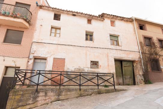 Casa de 500m² en calle Cuatro Cantones, Hormilla, La Rioja