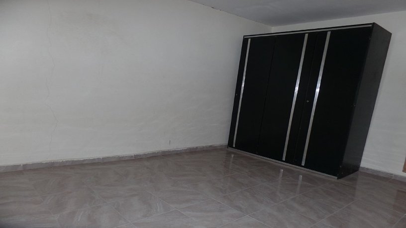 Chalet en calle Rosal, Autol