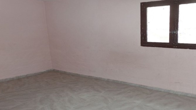 Chalet en calle Rosal, Autol