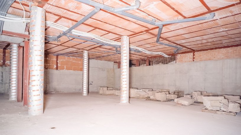 Local comercial de 116m² en calle Mayor Baja, Navarrete, La Rioja