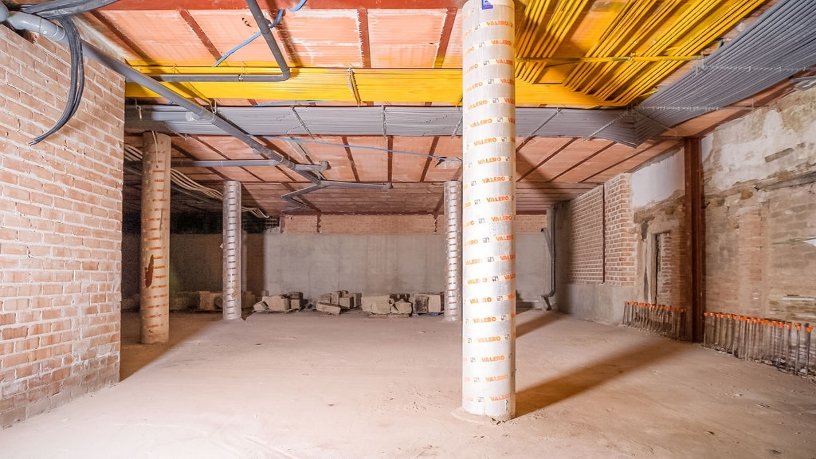 Local comercial de 116m² en calle Mayor Baja, Navarrete, La Rioja