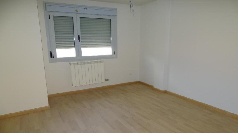 66m² Flat on street Martin Martinez Grandes, Villamediana De Iregua, La Rioja