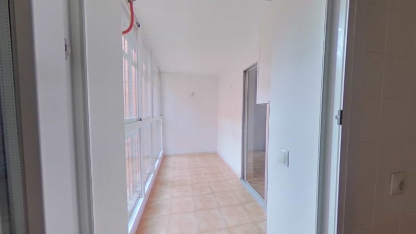 Venta de piso en Palomeras Sureste-Miguel Hernandez (Madrid)