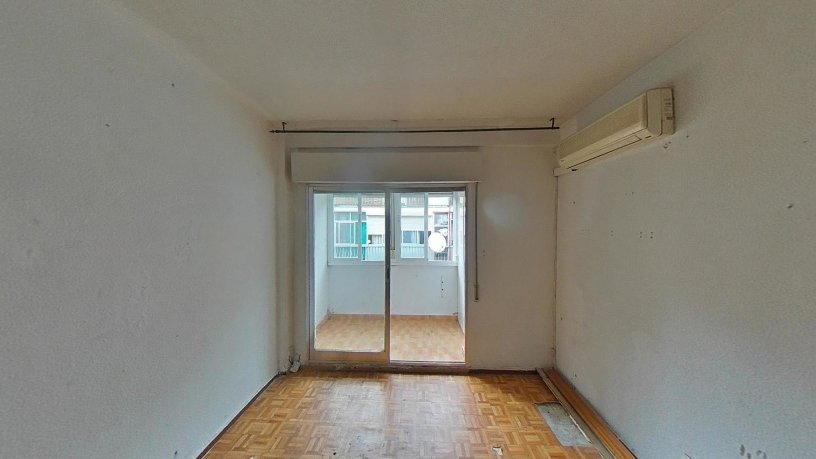 Piso de 66m² en calle Santo Domingo, Alcorcón, Madrid