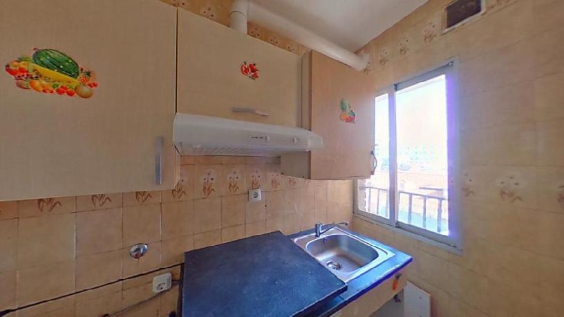 Appartement de 66m² dans rue Virgen Del Pilar, Torrejón De Ardoz, Madrid