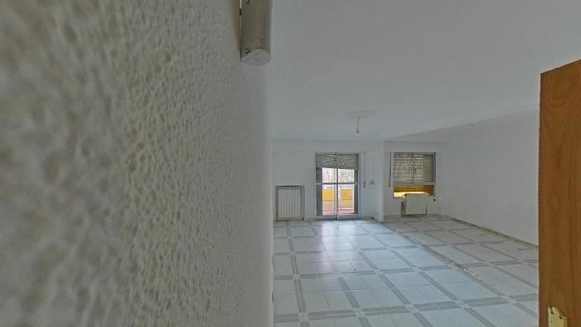 Appartement de 85m² dans rue Puerto De Somosierra, Madrid