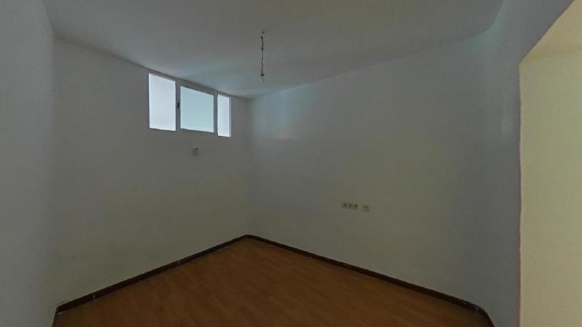 56m² Flat on street Agustin Rodriguez Bonat, Madrid