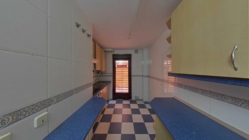 Appartement de 87m² dans rue Las Nieves, Leganés, Madrid