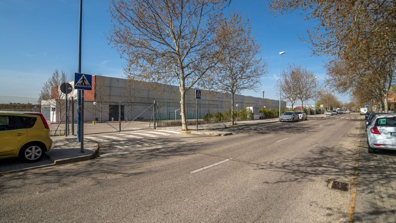 Local comercial de 371m² en calle Humanes De Madrid, Local D11, Leganés, Madrid
