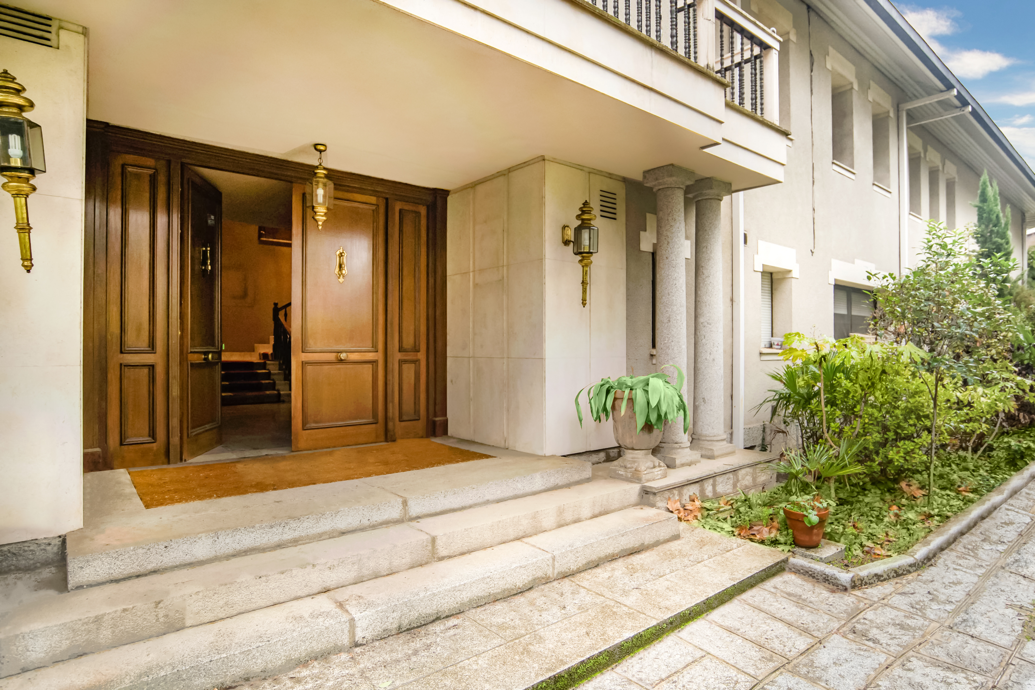 Chalet en calle Amorebieta, Madrid