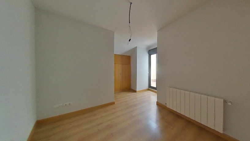 Piso de 107m² en calle Cruz Antigua, Ciempozuelos, Madrid