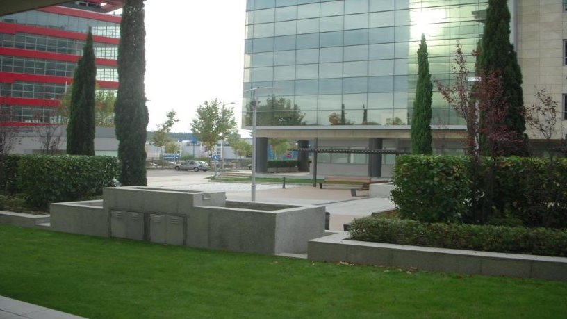 Oficina de 374m² en calle Marie Curie, Rivas-vaciamadrid, Madrid