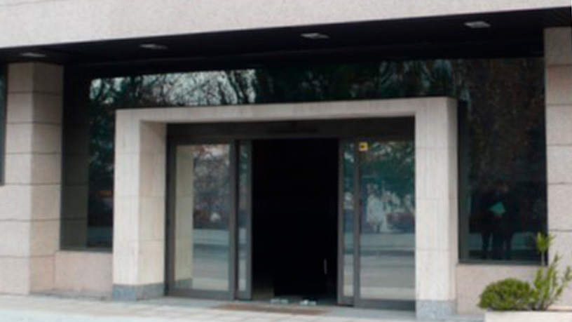 Edificio de oficinas de 3718m² en avenida S.s.de Los Reyes-av.cerro Del Aguila, San Sebastián De Los Reyes, Madrid