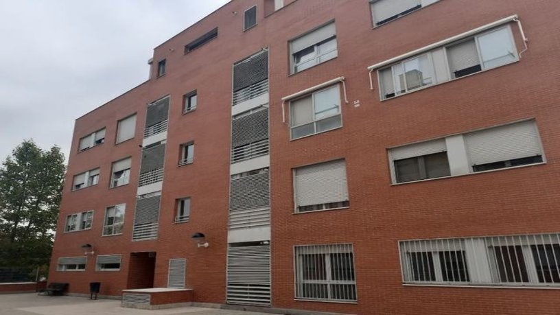 Plaza de garaje de 30m² en paseo Montserrat Roig, Torrejón De Ardoz, Madrid