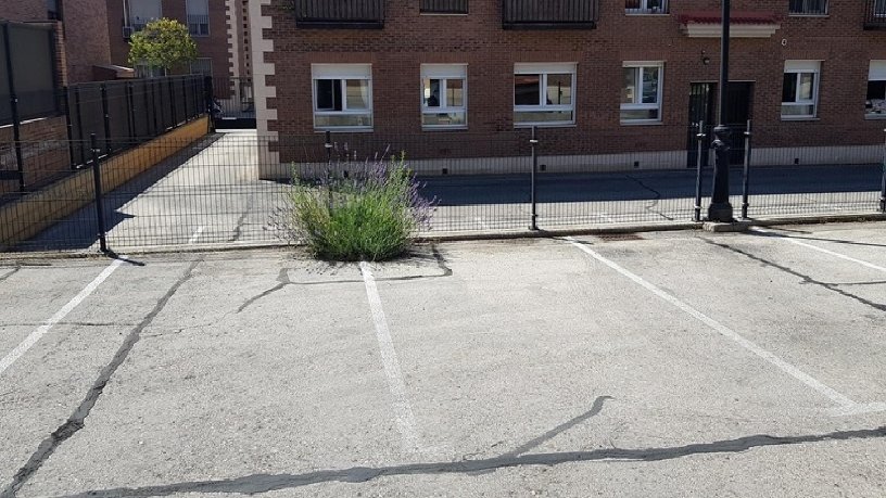 Plaza de garaje de 12m² en calle Grecia, Meco, Madrid