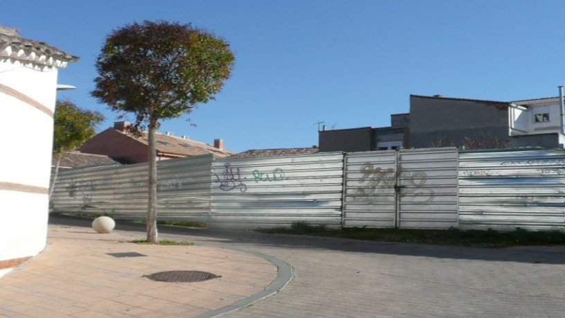 Obra parada en calle Hospital, Meco, Madrid