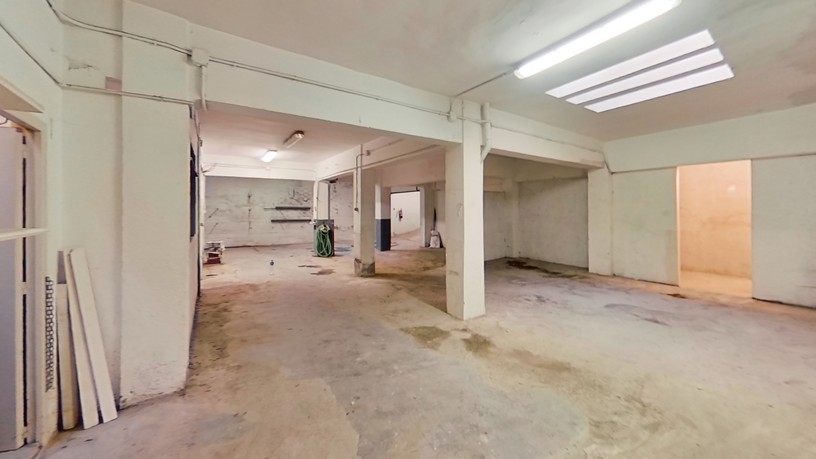 281m² Commercial premises on street Campo Real, Madrid