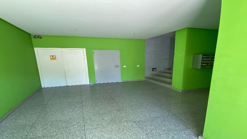 Local comercial de 595m² en carretera Del Palmar, Murcia