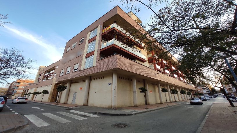 Local comercial de 1131m² en calle Polo Medina 7, Alcantarilla, Murcia