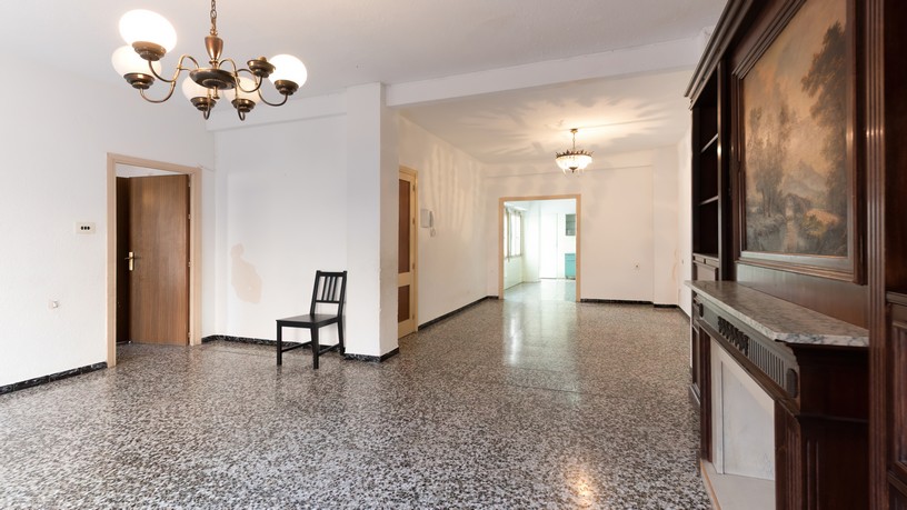 Piso de 160m² en calle Mar Del Coral, Murcia