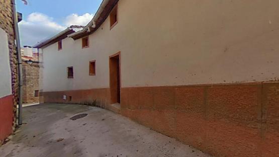 House in street Rosario, Morentin