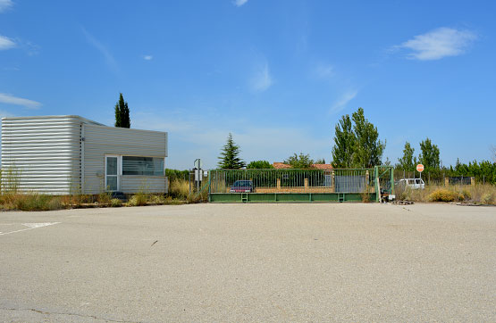 Entrepôt industriel de 15891m² dans route Villar, Corella, Navarra