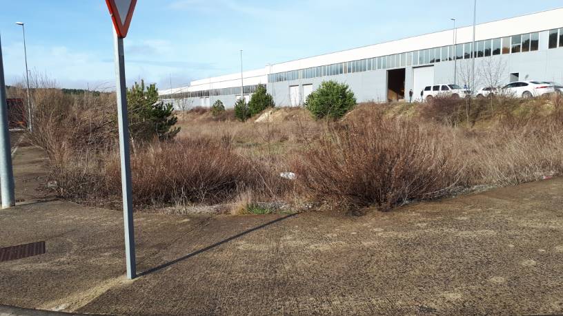 Suelo urbano de 218m² en parque Industrial De Egues Parcela 15-1, Valle De Egüés/eguesibar, Navarra