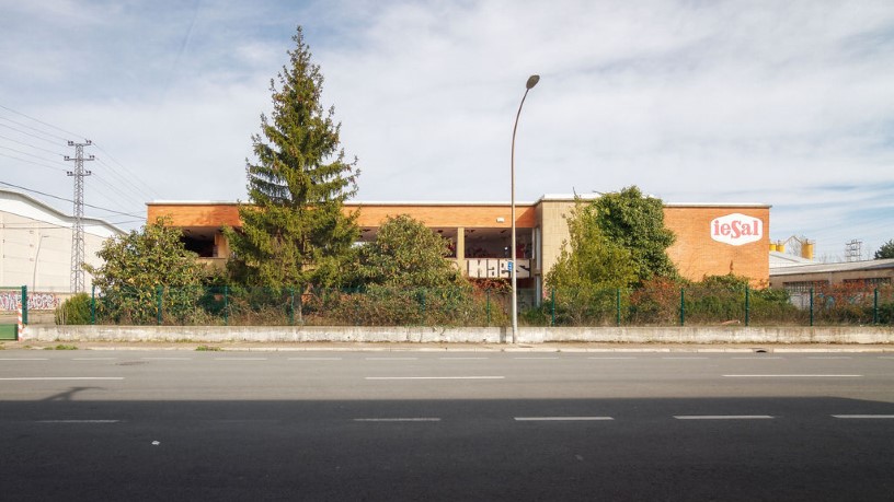 Nave industrial de 9359m² en calle Zubibarri, Pol.ind Gamarra, Vitoria-gasteiz, Álava