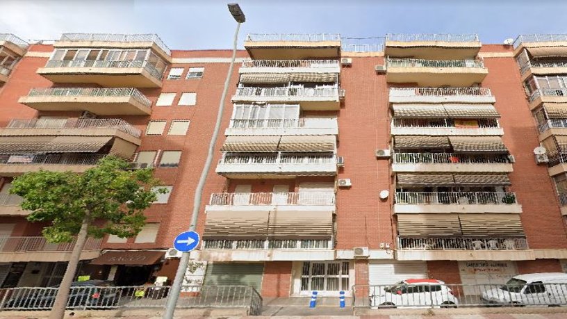 Piso de 106m² en avenida Portus Illicitanus, Santa Pola, Alicante