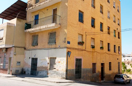 Commercial premises on street Becquer Nº 1, Esq. Calle De Los Molinos, Crevillent