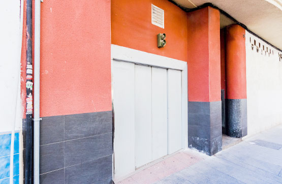 Parking space on boulevard Juan Mateo Garcia-ed.tiare, Torrevieja