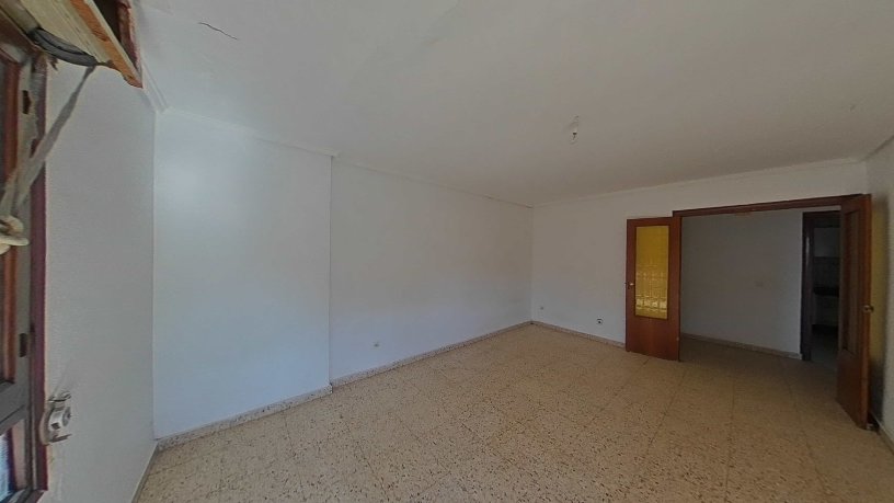 Piso de 140m² en calle Doctor Sirvent, Almoradí, Alicante