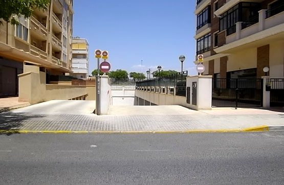 Parking space on street Josefina Manresa Quesada, Elche/elx