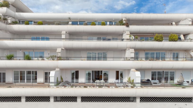 Piso de 155m² en calle Del Mati Nº 3 Y Nº 5, Edficio Bahia Golf, Mutxamel, Alicante