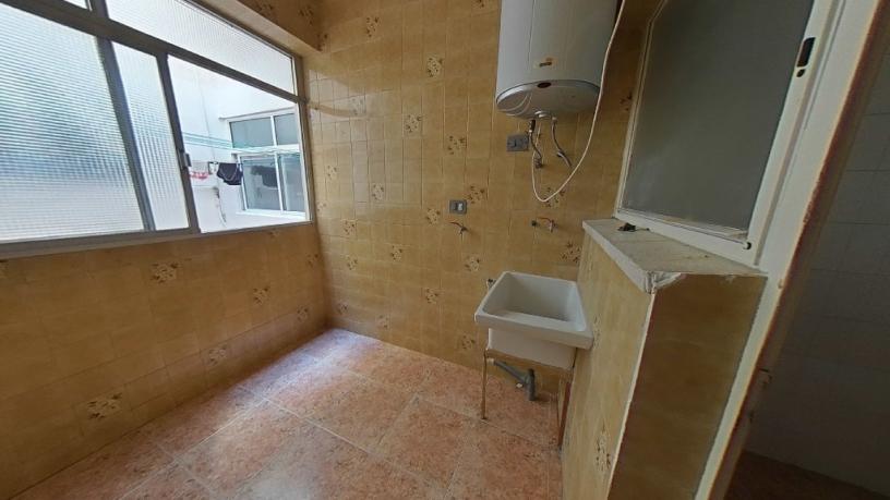 Appartement de 117m² dans rue Agustín Cavero, Elda, Alicante