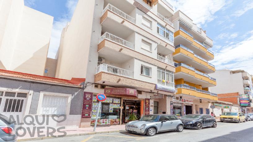 83m² Flat on street Antonio Machado, Torrevieja, Alicante