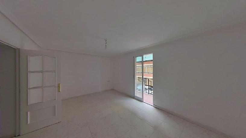 105m² Flat on street Musico Alfosea Casa, Alicante/alacant, Alicante