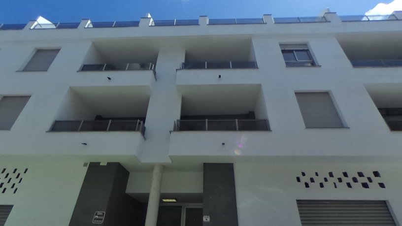 Piso de 80m² en calle Clara Campoamor, Dénia, Alicante