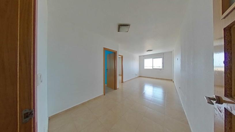 Piso de 81m² en calle Mahon, Pilar De La Horadada, Alicante